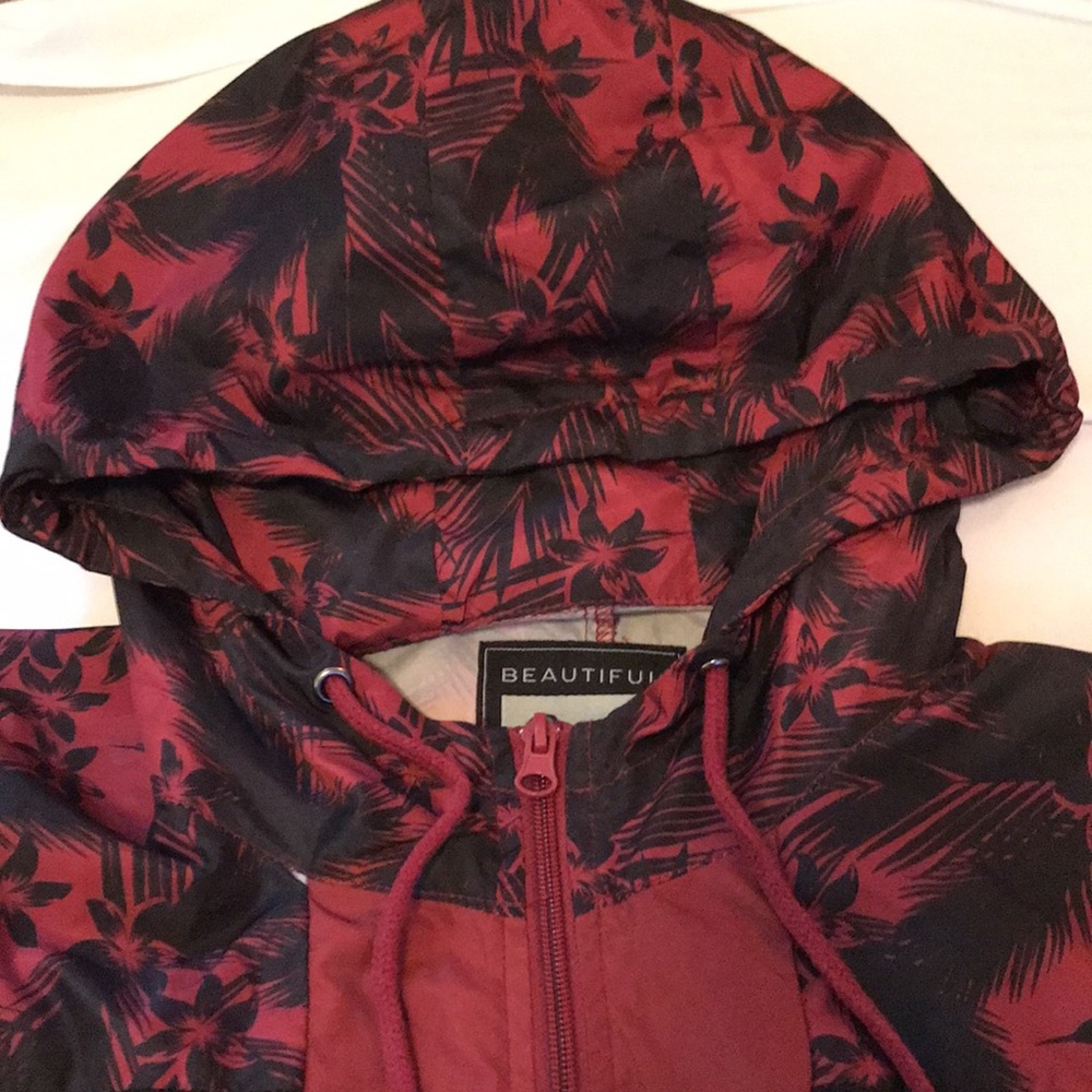 Lightweight Pull Over Windbreaker, Size Medium. - image 2